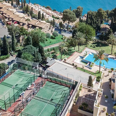 Close To The Beach, High Standard, Private Pool 8p *